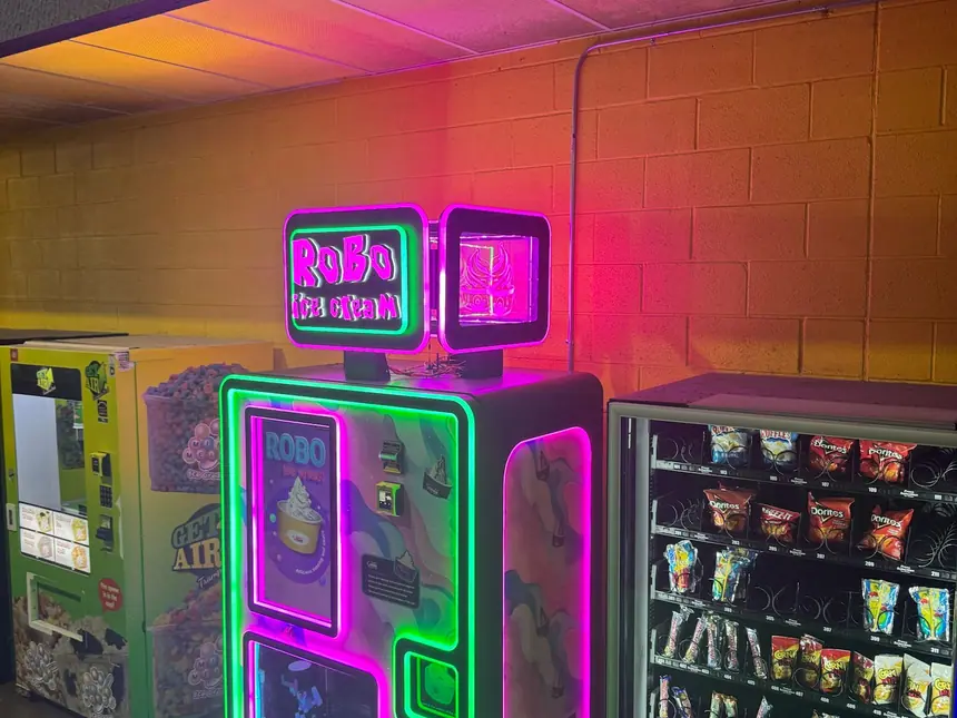 Sweet Robo machine at a automaten- & pausenbereiche venue